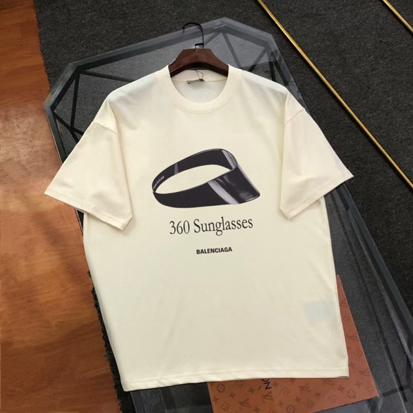 ブランドTシャツ正面デザイン
